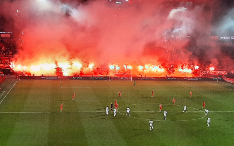 20250205 HD Sfeeractie FC Twente Besiktas Europa League