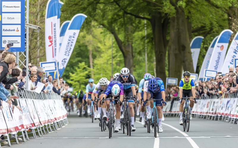 Ronde van Overijssel 2024 sprint Herbert Huizer