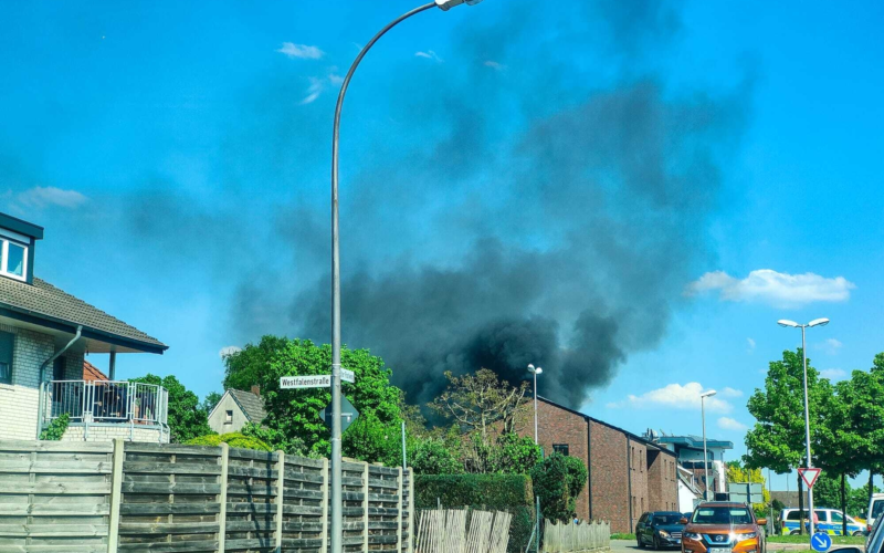 20250501 Gronau brand Alter Postweg News United Dennis Bakker