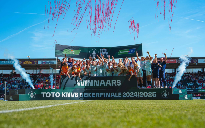 FC Twente Vrouwen winnen de KNVB Beker FC Twente Media