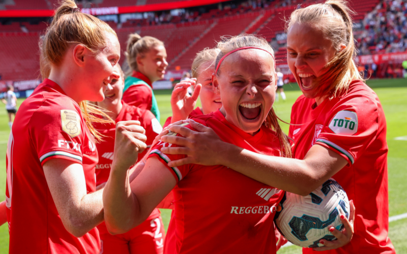 FC Twente Vrouwen wordt kampioen van de Eredivisie Orange Pictures Peter Lous