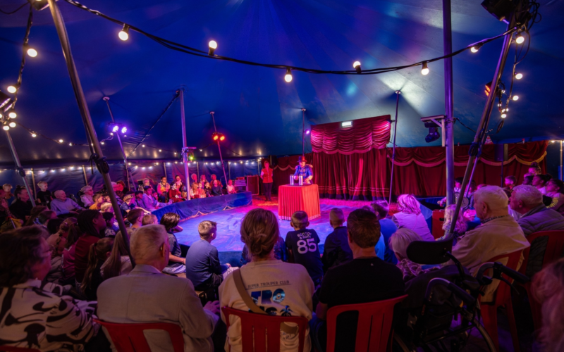 Voor Circus in de Zorg Almelo ook kinderen uit de buurt zijn uitgenodigd