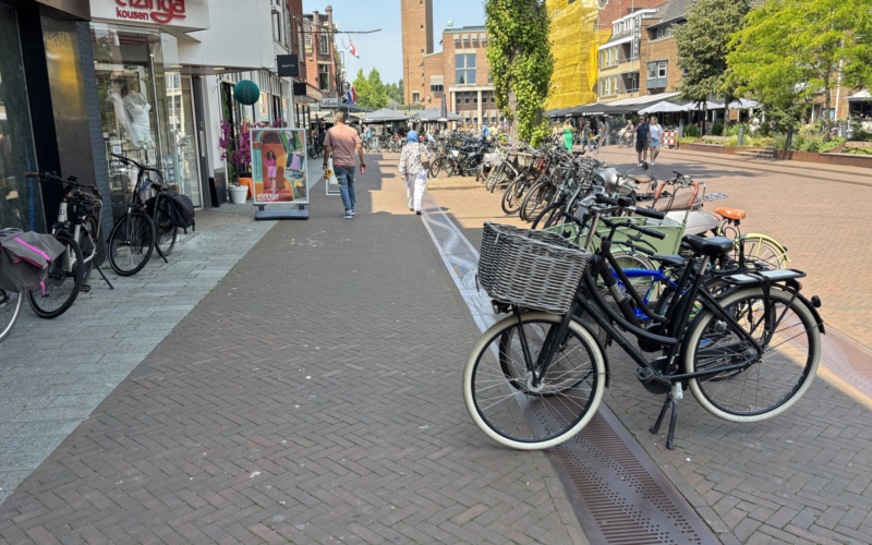 20250614 fietscoaches hengelo fietsen binnenstad enschedesestraat IMG 7609