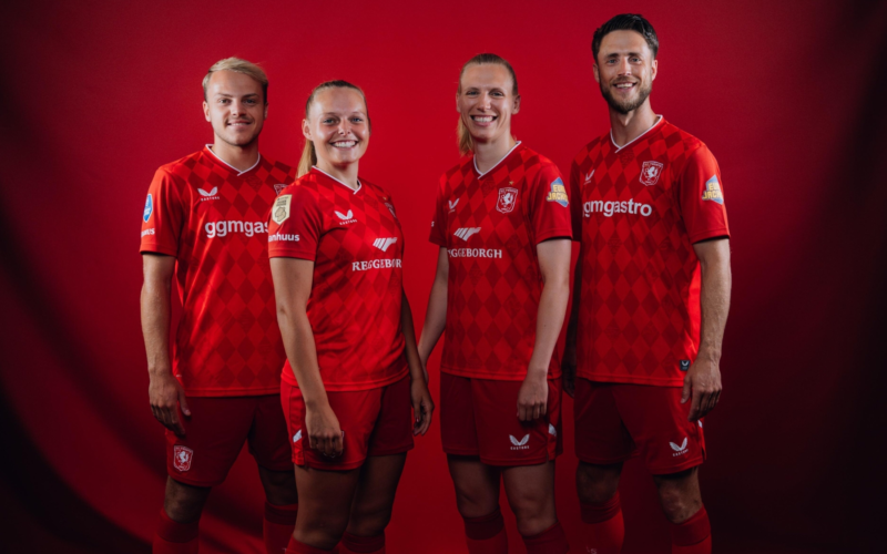 FC Twente nieuw thuistenue mannen en vrouwen FC Twente Media