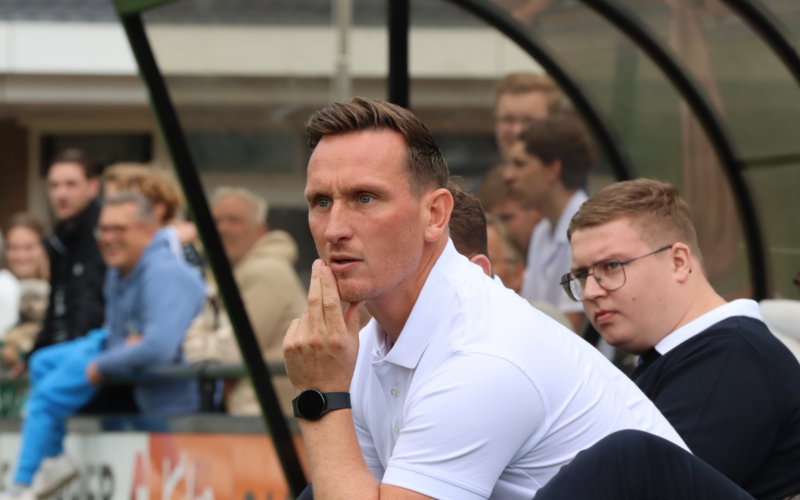SVZW trainer Frank Eeftink