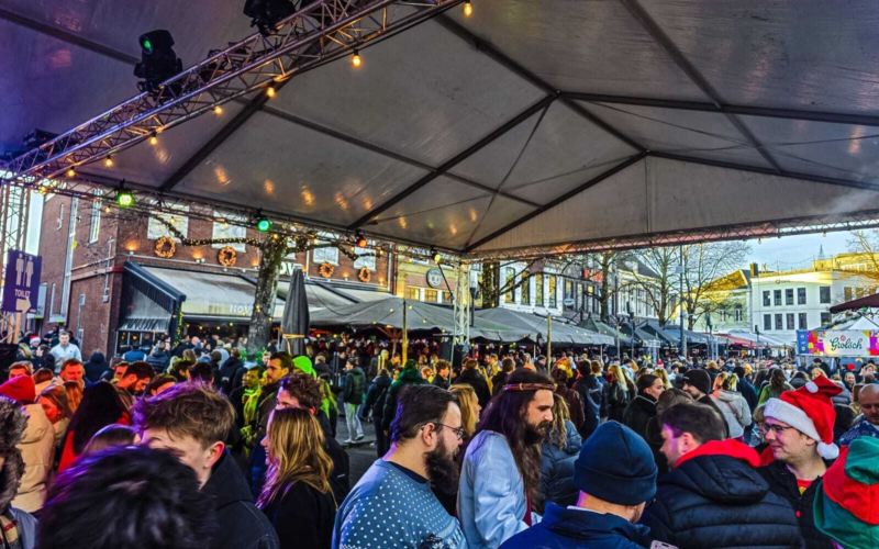 20251224 Kerstmiddag Oude Markt Enschede