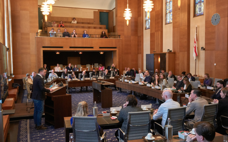 raadszaal - gemeenteraad - Danny van Wakeren