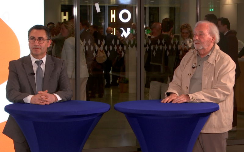 ALMELOOS PEIL MUSTAFA KOCABIYIK EN JAN VAN GORKUM still