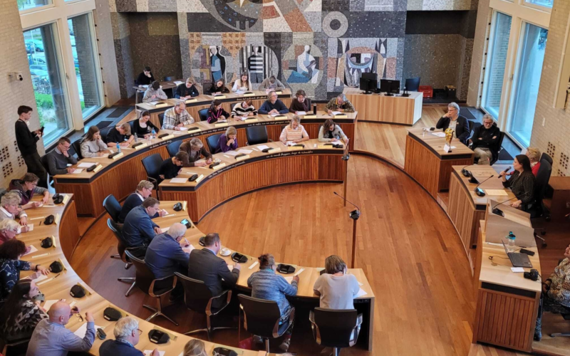 Impressie hengelos dictee 2024 foto lynne greenaway