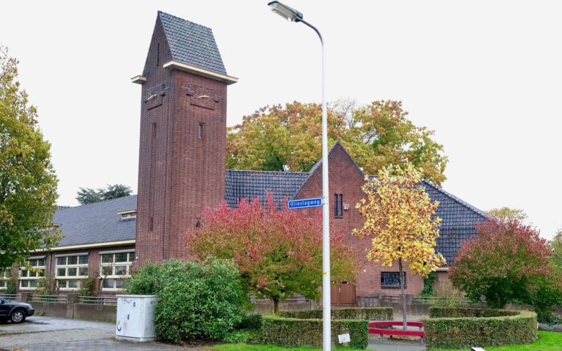 Voormalig basisschool De Noorderkroon foto 1 Twente Henk ten Harkel