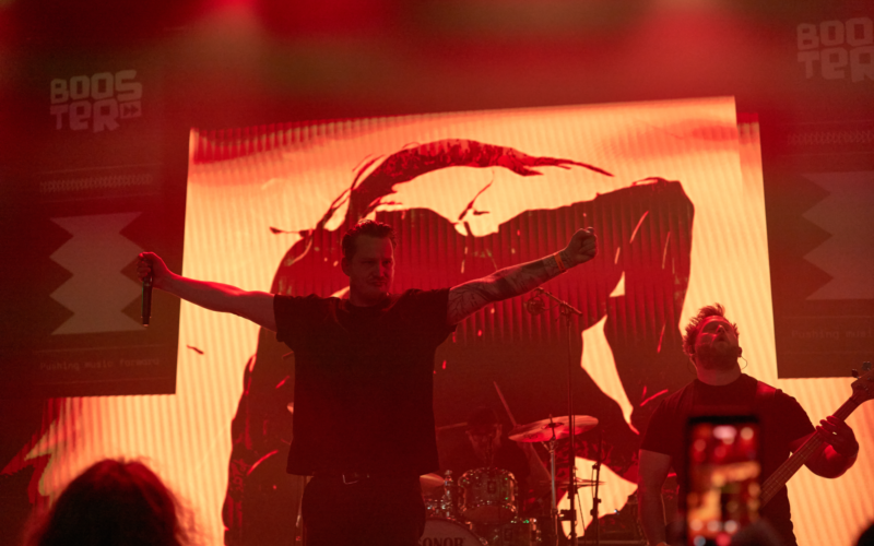 Booster - Ilaender - Metropool