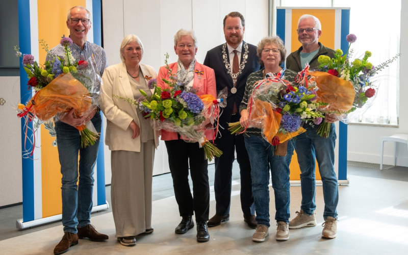 Groepsfoto lintjesregen 2026 Losser