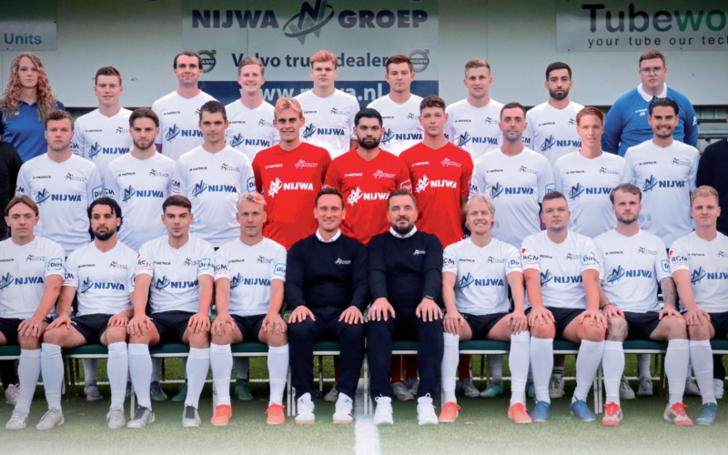 SVZW1 teamfoto 2025 2026 bewerkt