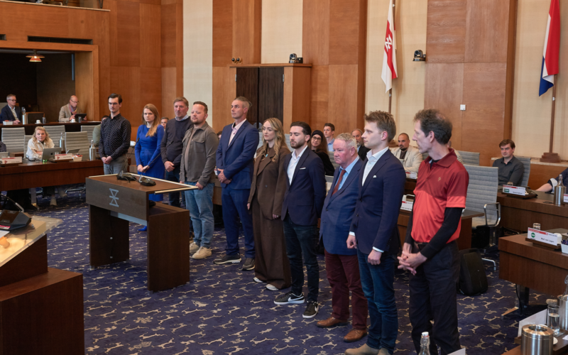 Raadszaal - gemeenteraad - commissieleden