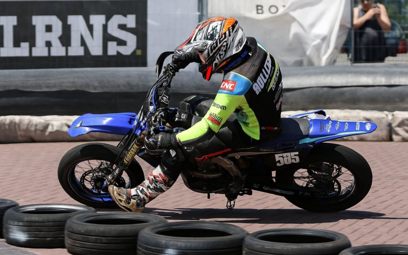 Supermoto Enter