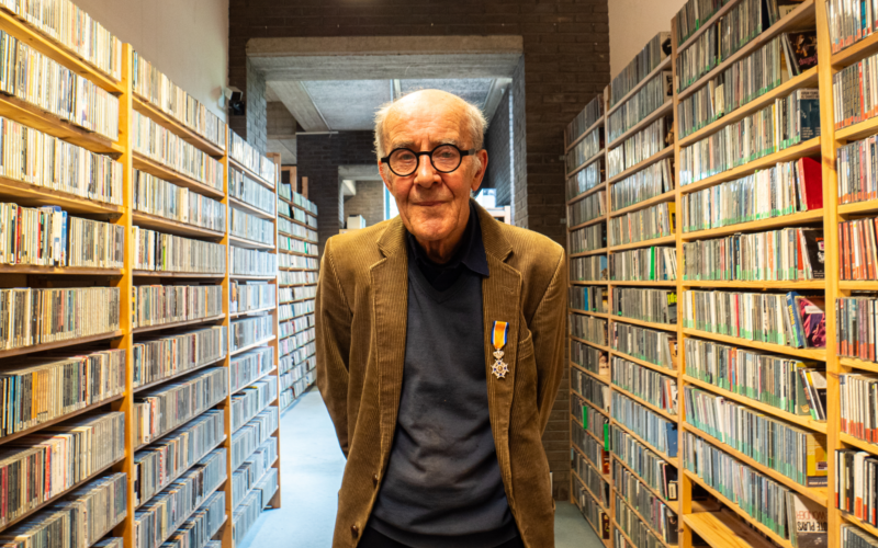 Ed Tervooren koninklijke onderscheiding muziekbank Enschede 2
