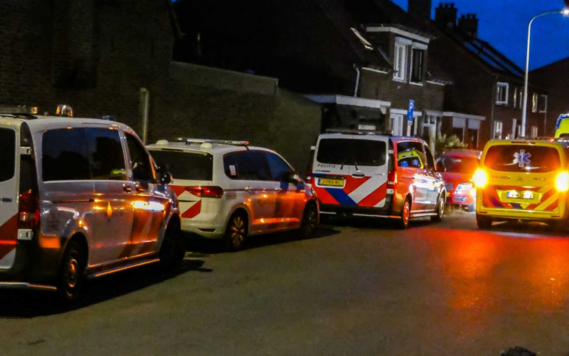 Politie Almelo Hoornbladstraat