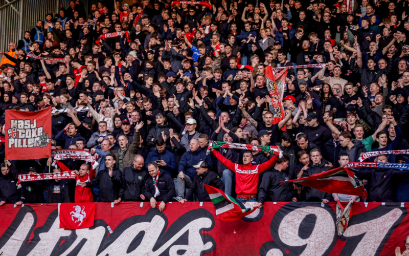 Uitsupporters fc twente bij fortuna sittard 84885711 ORANGE PICTURES