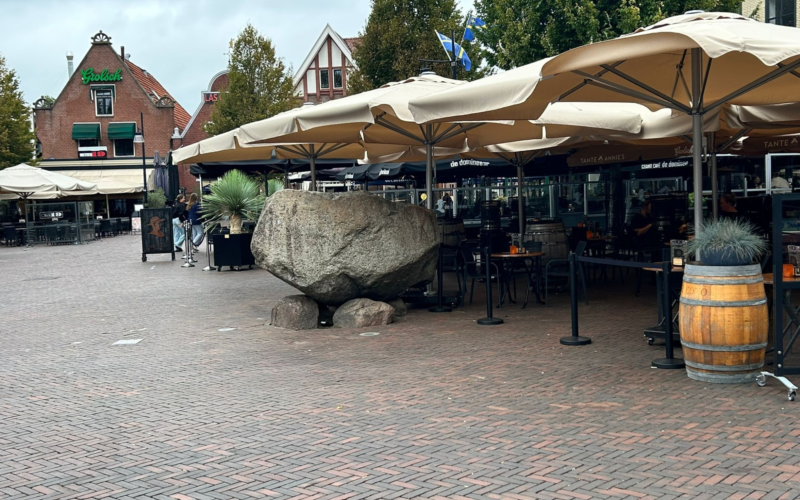 Marktsteen op terras
