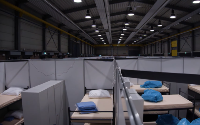 Videostill overzicht kamers Noodopvang vliegveld twente luchthaven hangar 1 Twente