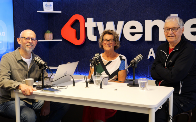Wie Aa zegt Marja van Puur Hoften en Henk Kloosterhaar