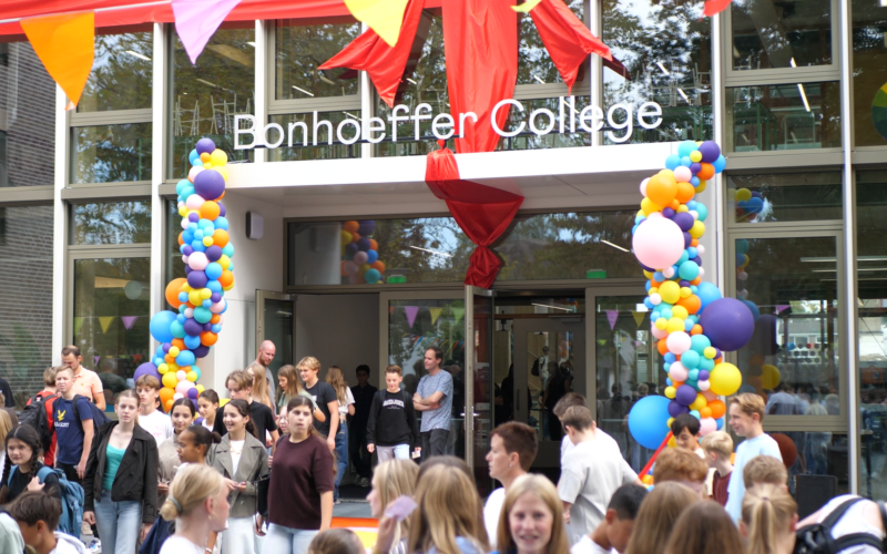 Bonhoefffer met lln