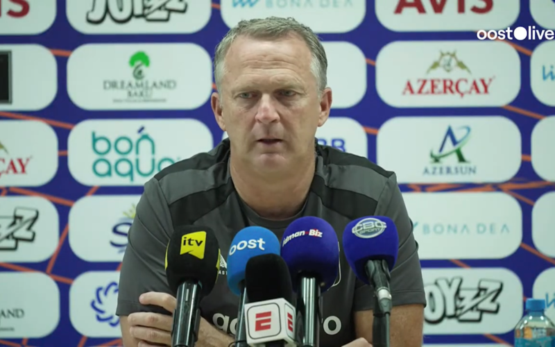 John van den brom persconferentie qarabag fc twente