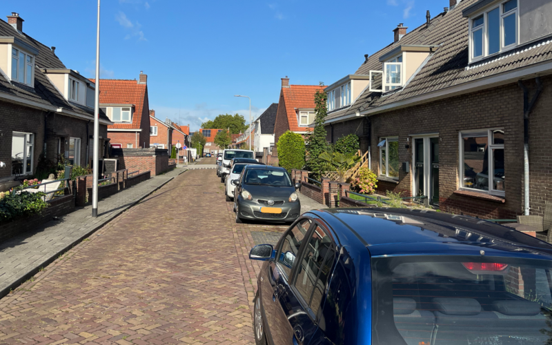 Parkeerdrukte de riet almelo