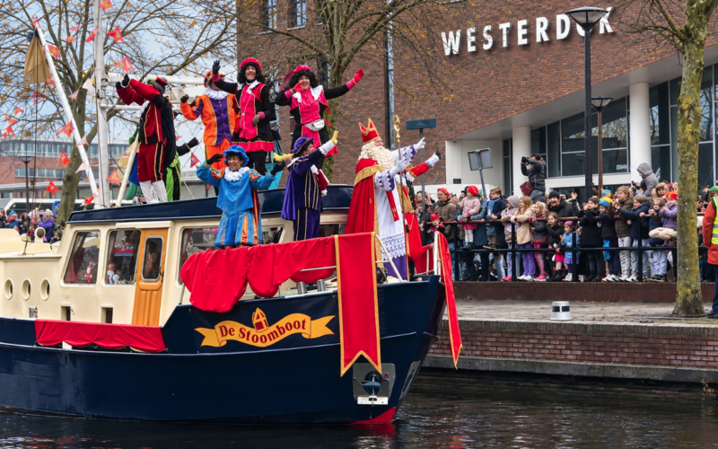 Sinterklaas intocht almelo jachthaven