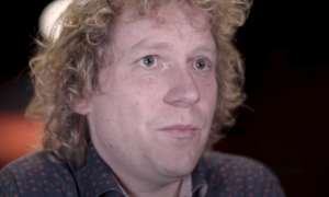 011 Voorbij Corona