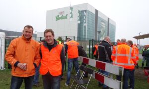 1398 FNV Bondgenoten onderhandelaars Erik de Vries en Jaap Profijt