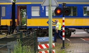 15697 overweg02