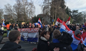 157027 demonstratie azc 1