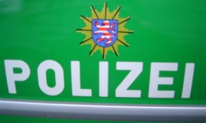 187909 polizei 5