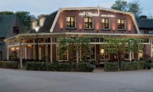 192948 SF cafesprakel buitenkantklein