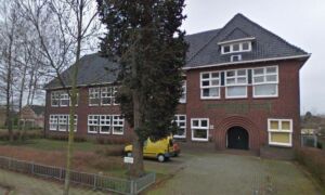 194045 Julianaschool
