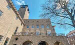 20210526 COEN KRUKKERT GEMEENTEHUIS ENSCHEDE EI VAN CO GEMEENTEHUIS BINNENSTAD 2021 06 08 234128 ulhk