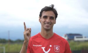 20220921 UITNODIGING BRYAN RUIZ AFCSHEIDSWEDSTRIJD STILL VIDEO FCTWENTE 2022 09 21 160203 hkyx