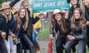 20221006 Military bordje Twentse spreuk