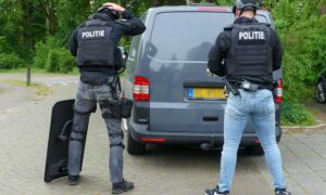 20230521 Woninginval politie Hasmanlanden Stroinkslanden Enschede News United Dennis Bakker