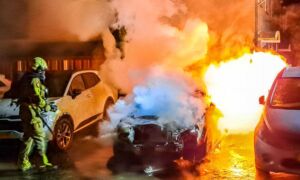 20250922 autobrand Enschede News United Dennis Bakker