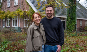 20251128 Thomashuis Enschede Samantha Vermaning en Milan te Winkel