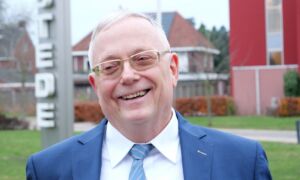 20251204 WETHOUDER PVA 00 05 44 30 Still001