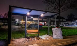 20260101 bushokje Enschede News United Dennis Bakker