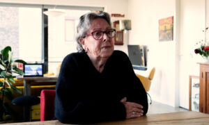 POWERFUL AGEING MEVROUW BERGBOER Still001