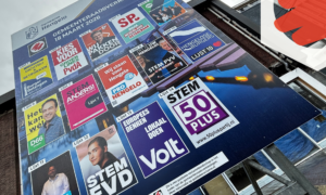 20260223 gemeenteraadsverkiezingen bord enschedesestraat hengelo kiest logo IMG 1485