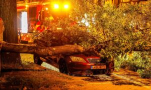 20260628 tak op auto Enschede News United Dennis Bakker
