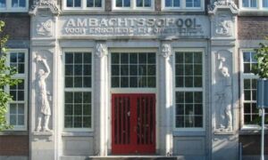 21053 Ambachtsschool