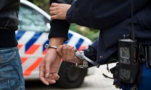 212109 politiehandboeien 1024