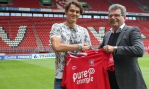 212218 Unal Van Leeuwen FC Twente 620x350